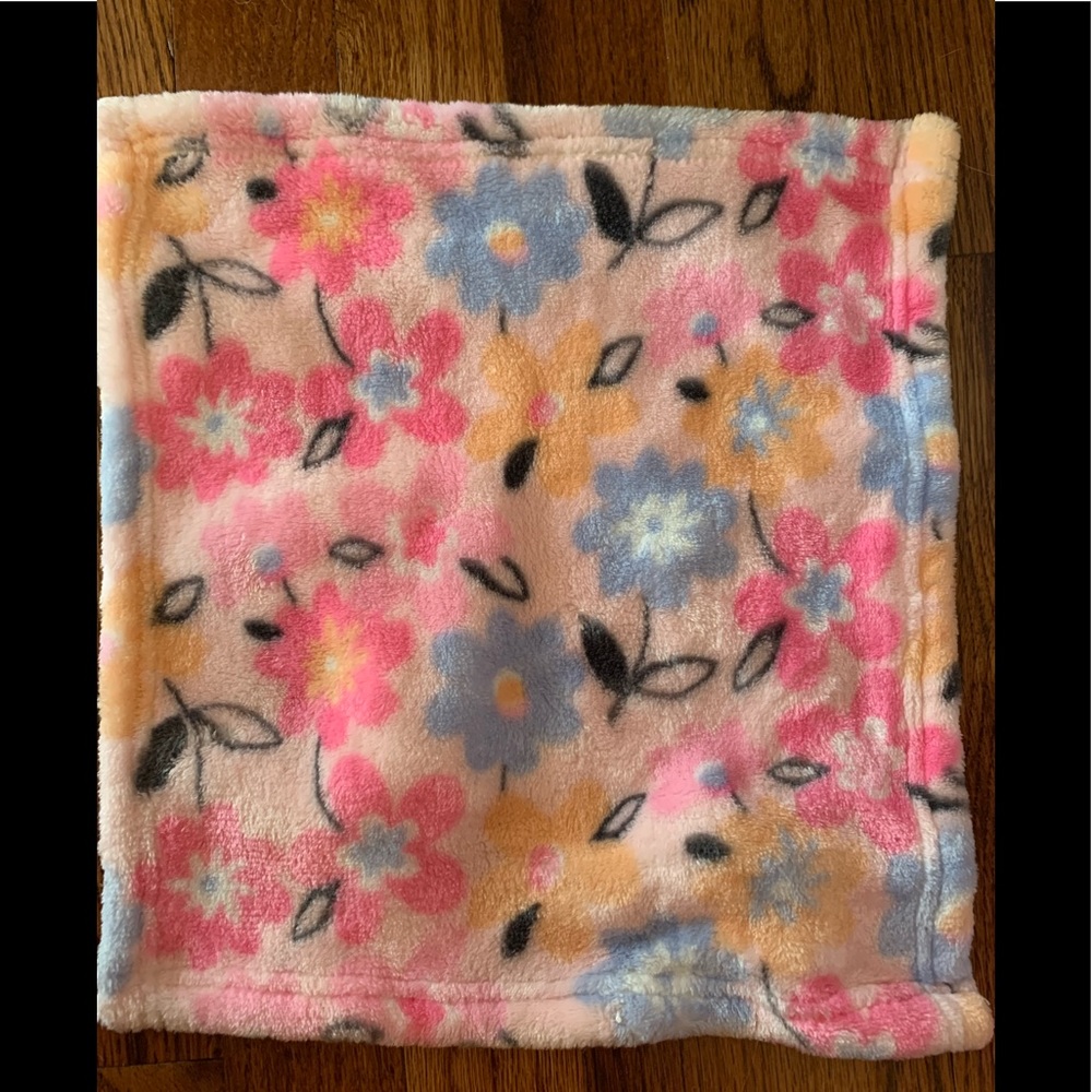 Little Beginnings Touch Security Blanket. Let your child rub and feel it all day
